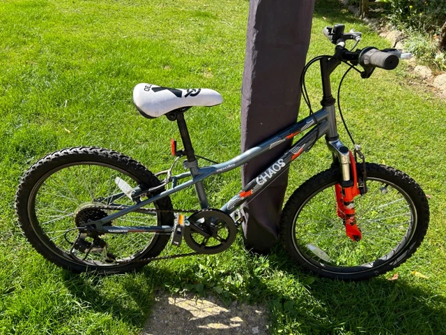 Halfords chaos bike online