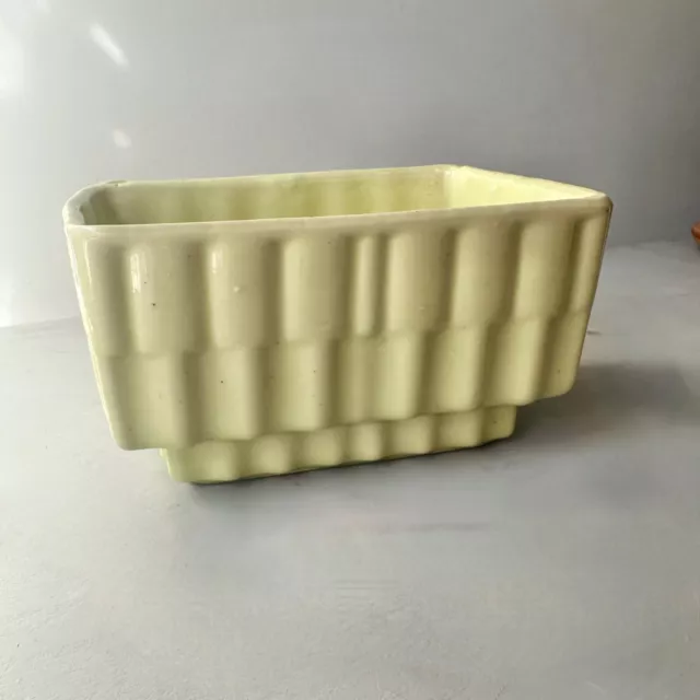 Vintage Cookson Pottery USA  Pale Green Footed Scalloped Planter Pot MCM 3