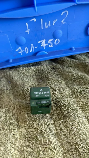 0015429619 Hilfsmotor-Lüfter-Relais Passend für Mercedes W124 W202 W201