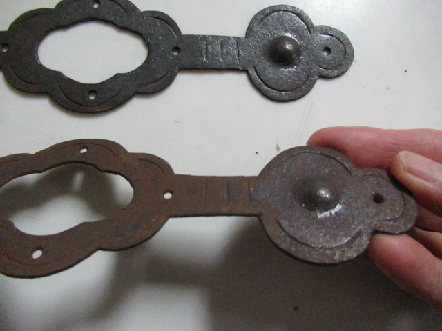 2 Vtg 9"x2.25" Flat Etched Steel Decoration for Rustic Barn/House Scalloped Edge 5