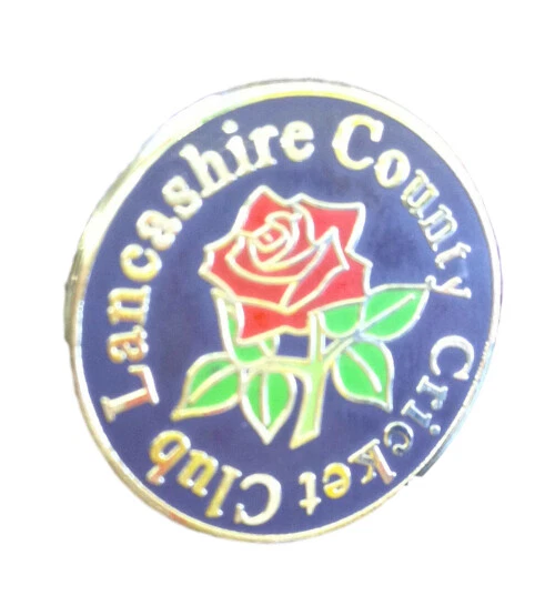 Pendle Witch Lancashire Enamel Lapel Pin Badge. PB6-1074 - Foto 3