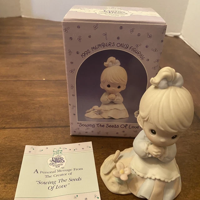 PRECIOUS MOMENTS SOWING The Seeds Of Love Figurine PM922 Vintage 1992