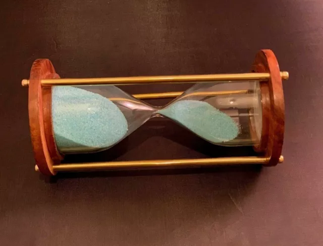 2 relojes de arena (rosa y azul, 3 minutos) con temporizador