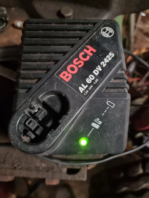 Bosch 12v BATTERY CHARGER AL60DV