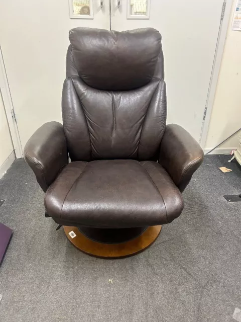 Lazboy brown leather recliner swivel armchair - CS R34