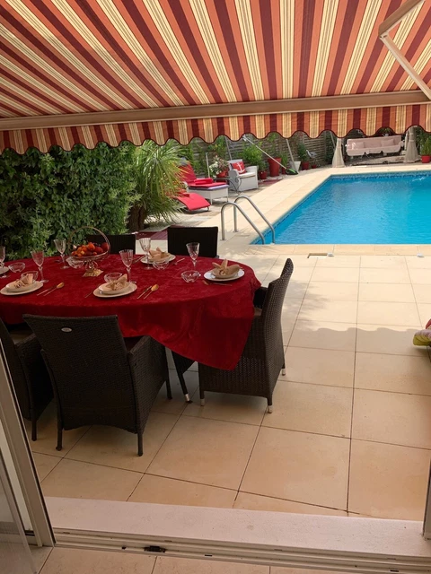 vente Viager H65ans Maison 250 m2 Sud-est de la France grande piscine 2