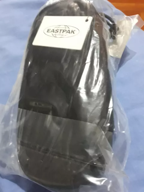 EASTPAK Oval Single Astuccio Portapenne, Taglia Unica, Nero Ha L Etichetta 3