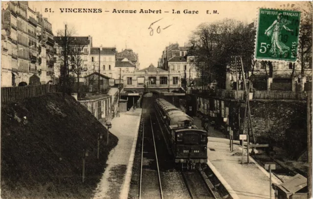 CPA Vincennes - La Gare (275429)