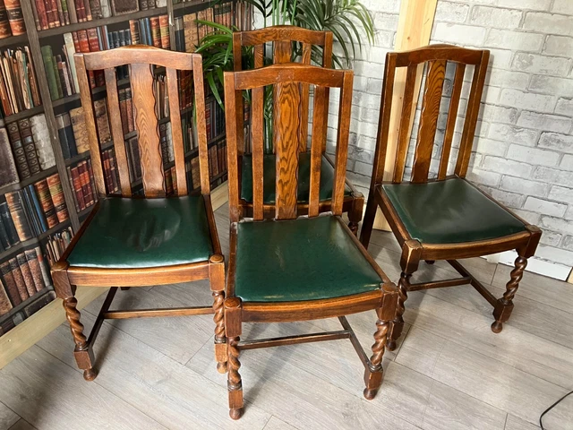 Set of Oak Dining Chairs