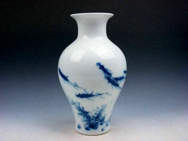 Blue&White Glazed Porcelain Swimming Fishes Painted Unique Vase #11051902