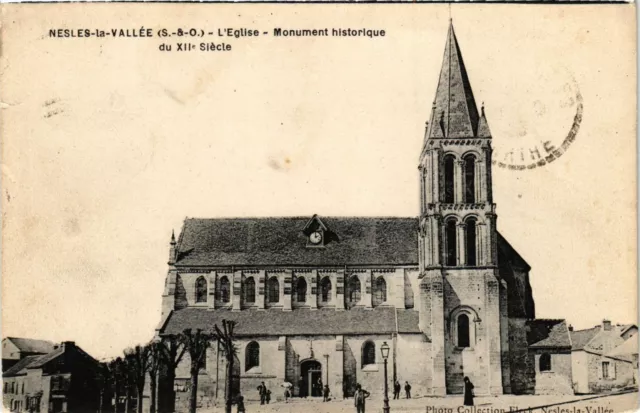 CPA AK NESLES-la-VALLÉE - L'Église - Monument historique du XII s (350199)