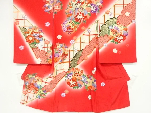 39007# Japanese Kimono / Antique Kimono For Girls / Kinsai / Embroidery / Carria