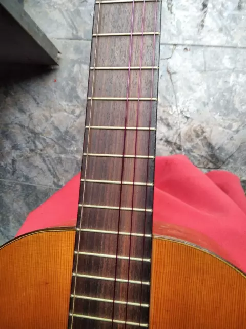 Preciosa Guitarra Española En Madera De Palosanto Con Defecto 3