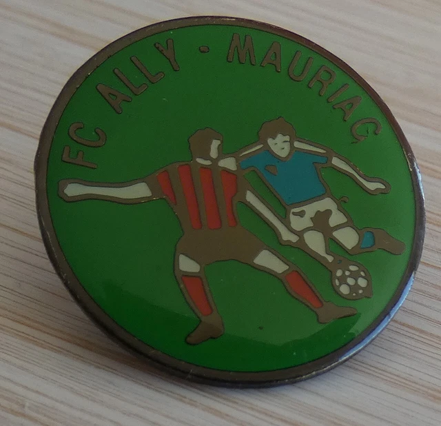 Pin's Rétro Sport Club Hockey Nice Aigle – Vintage – Métal