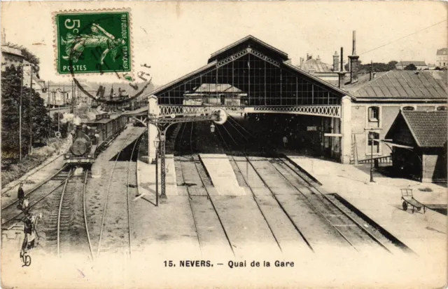 CPA NEVERS - Quai de la Gare (293100)