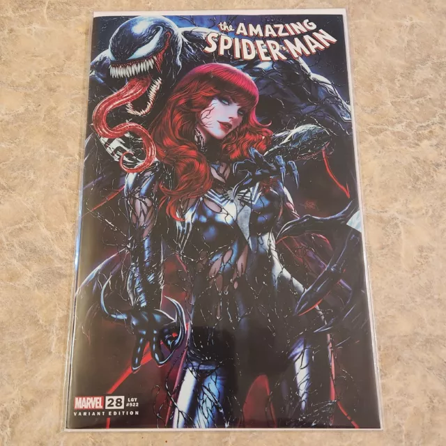 🕷🔥Amazing Spiderman 28 Ariel Diaz Variant Trade Venomized Mj 2023🔥🕷