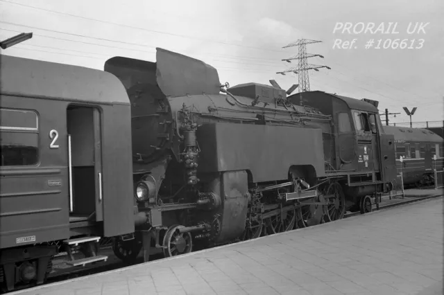 FOTO Polen PKP Std 2-Zylinder 2-8-2T Nr. TKt48-12 in Warszawa Danzig 1964 - 106613