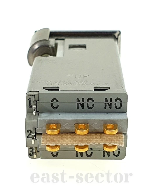 AIRCRAFT PUSH BUTTON Switch Eaton Lockheed C5 Galaxy 90HA1C4F3J2(WG