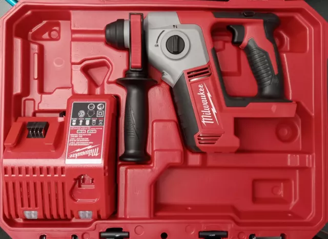 Milwaukee 2612-259 M18 Cordless 5/8" SDS Plus Rotary Hammer 220-240v (tool only) 3