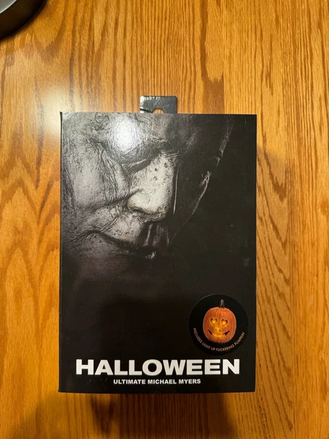 NECA 60687 Ultimate Michael Myers Halloween 2018 7 inch Tall Action Figure