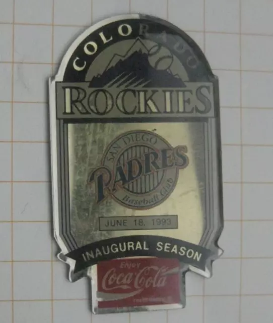 COCA-COLA / MLB COLORADO ROCKIES / SAN DIEGO PADRES  ....... Baseball Pin (230d)