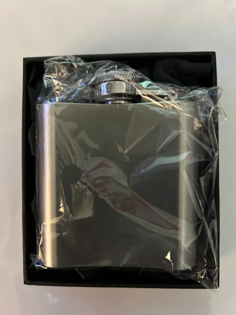 A30 Pointer dog English Pewter compact 3oz Stainless Steel Hip Flask Captive Top 3