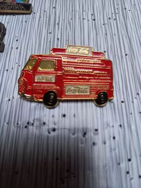 pins RENAULT / COCA COLA / 200ex / rare