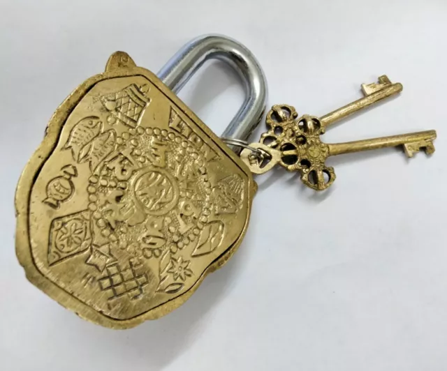 Brass Made Vintage Padlock Lion Face Lock with Working Key Rare Old Style 2