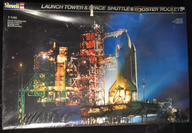 Revell 1:144 Launch Tower & Space Shuttle & Booster Rockets Model Kit #4911~NEW