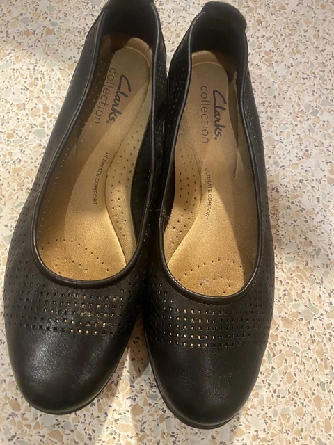 Clarks black deals leather flats