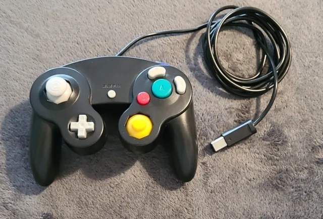 Controller GamePad JoyPad 🎮 schwarz black  - Nintendo GameCube