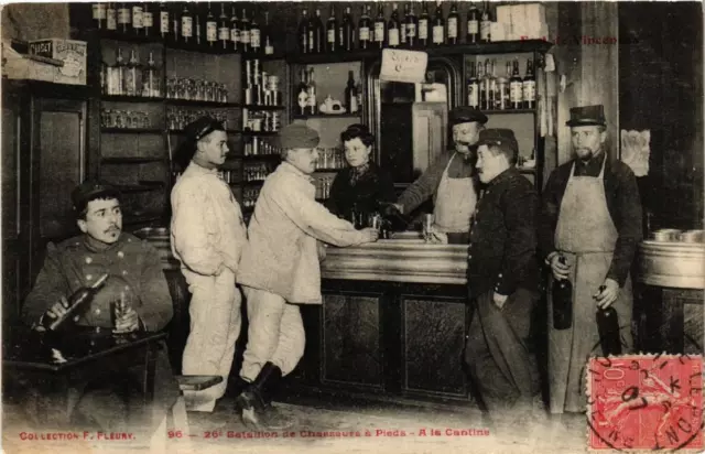 CPA Fort de VINCENNES 26th Battalion of Hunters. A la Cantine (509505)