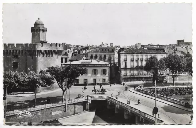 CPSM " PERPIGNAN Vue prise des Nouvelles Galeries - Le Castillet et Pont Magenta