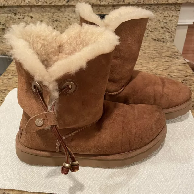 Ugg deals maia chestnut