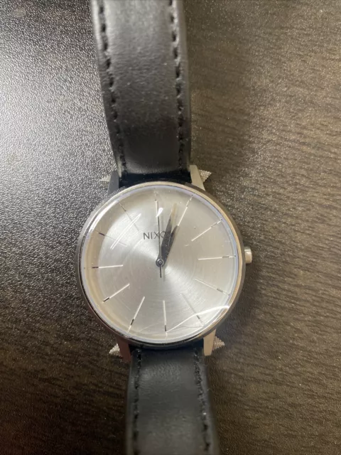 Nixon Kensington Leather Silver Artifact Watch A108 3149 Silver On Silver New 3