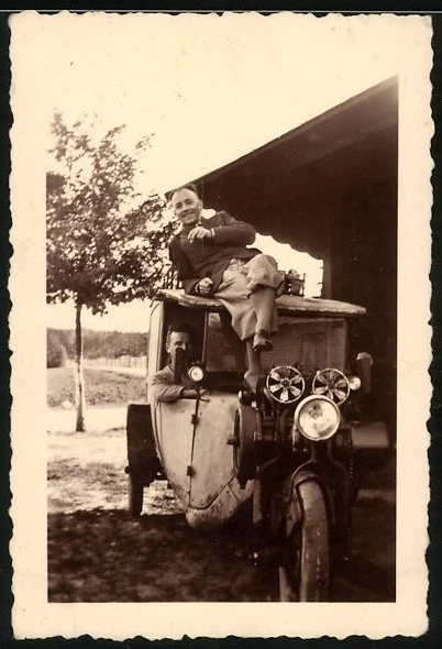Foto Rafia FOTOGRAFIA MOTO FENOMOBILE, Triciclo con due ventole per il motore EUR ...