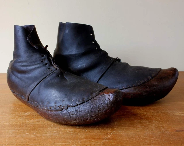 Scarpe fatte a discount zoccolo