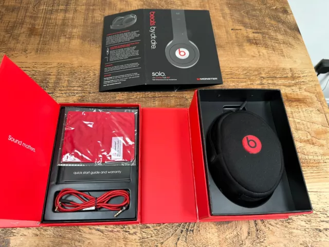 Beats By Dr Dre Solo Headphones Wired Black Boxed Genuine/Official