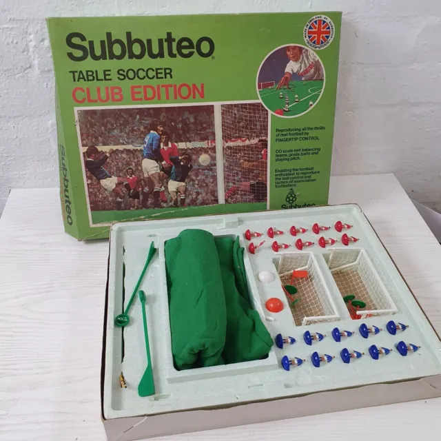 Subbuteo Table Soccer Club Edition Vintage broken pieces - S11