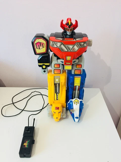 Megazord power rangers blanc bandai 1994 : Achat occasion | Figurines Bandai Bon état