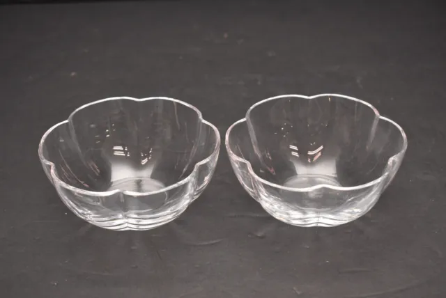 Set of 2 Baccarat Crystal 4.5" Corail pattern lobed melon bowls Dishes