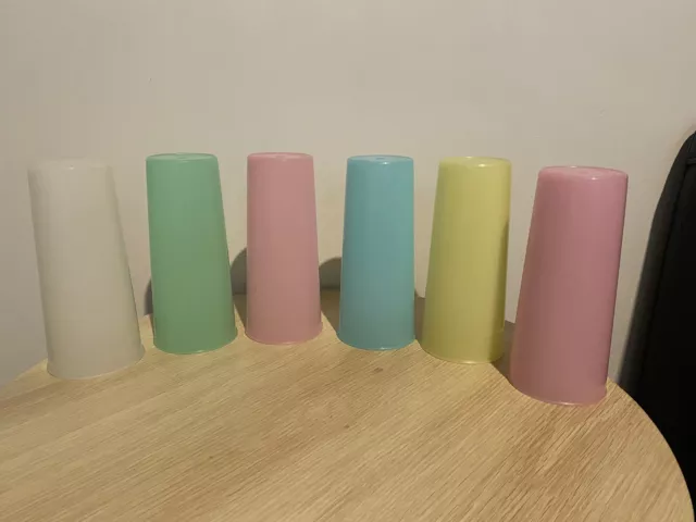 VTG Pastel Tupperware Tumblers Lot of 6 Cups.  107 -2