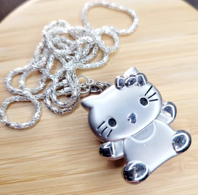 WATCH Hello KITTY Pendant Necklace Locket 12 in chain Opens up