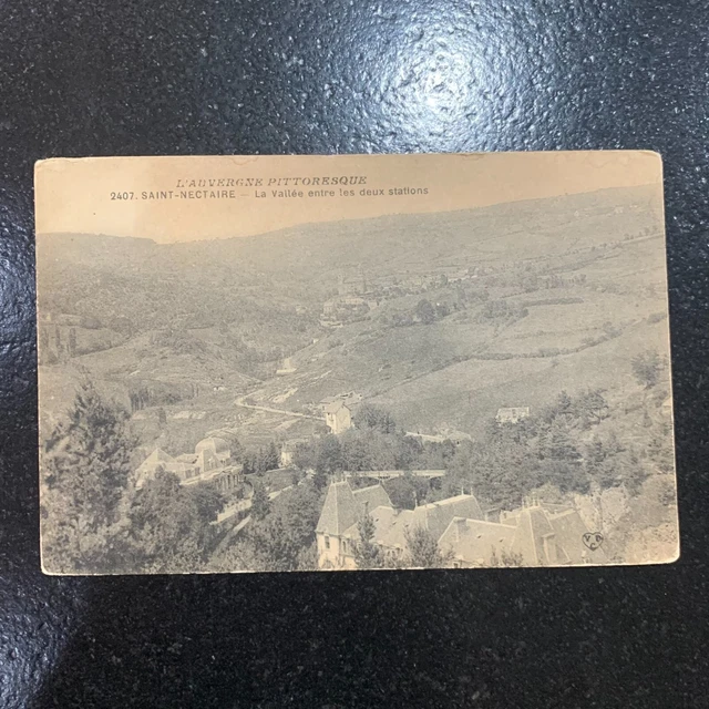 France, Châtel Guyon (Puy de Dôme), Source Marguerite by Photographie originale / Original