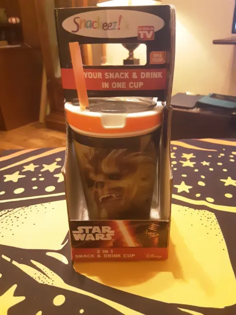 Star Wars Chewbacca 2 en 1 taza de bebidas y aperitivos nueva en caja