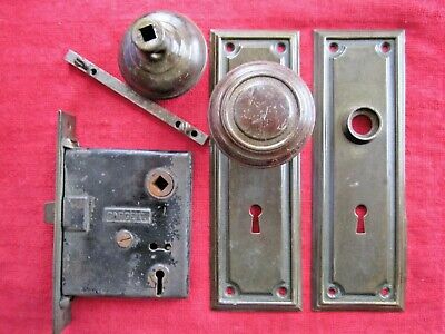 Set Antique Vintage 1886 Sargent Door Knobs, Backplates & Door Mortis ( Lock )