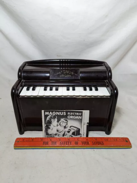 Vintage Magnus Mini Tabletop Electric Chord Organ 1510 - Bakelite Tested working