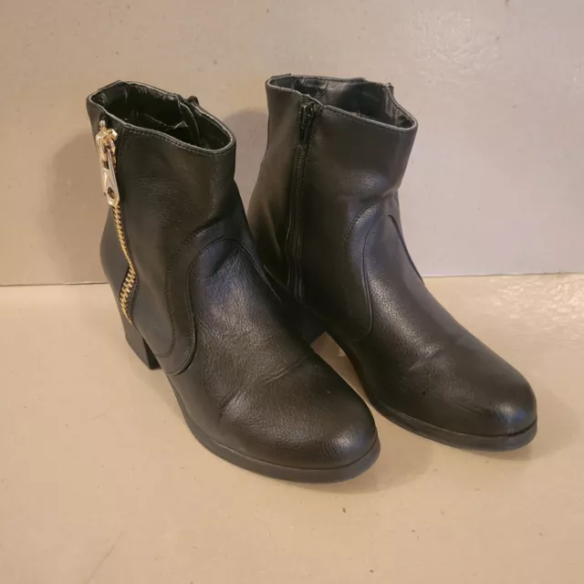 Womens G By Guess Size 8.5M  Ankle Boots Black Side Zip Block Heel