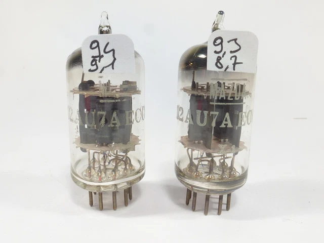Paire De Tubes Audio EF86 / 6CF8 RT - National - Testés Forts - Même Code 8Y6 L9A3