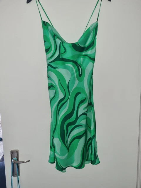 green emerald velvet dress Zara Green Floral Print Open Back Midi Dress (Removable Feather Cuff i –  KTRcollection